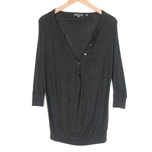 Vince. Tunic Sweater Top‎ Women's Sz XS Gray Pullover Button 3/4 Sleeve Minimal